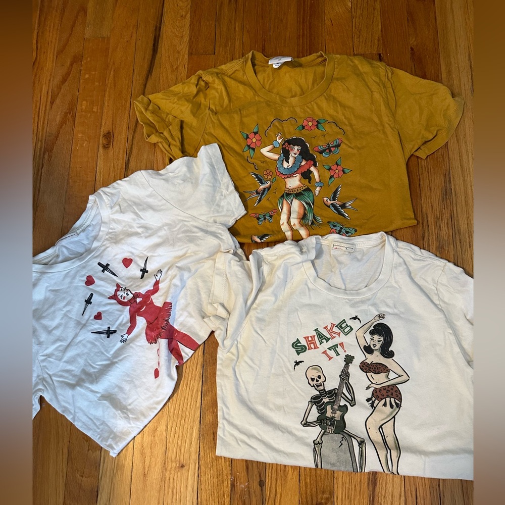 Lot of 3 medium Mischief made tees. Cute designs!